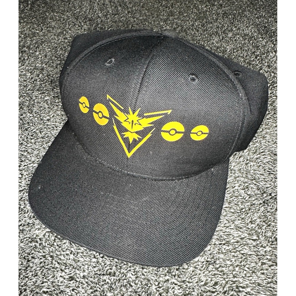 Pokemon GO Team Instinct Zapdos Black Yellow Snapback Hat Yupoong Adjustable